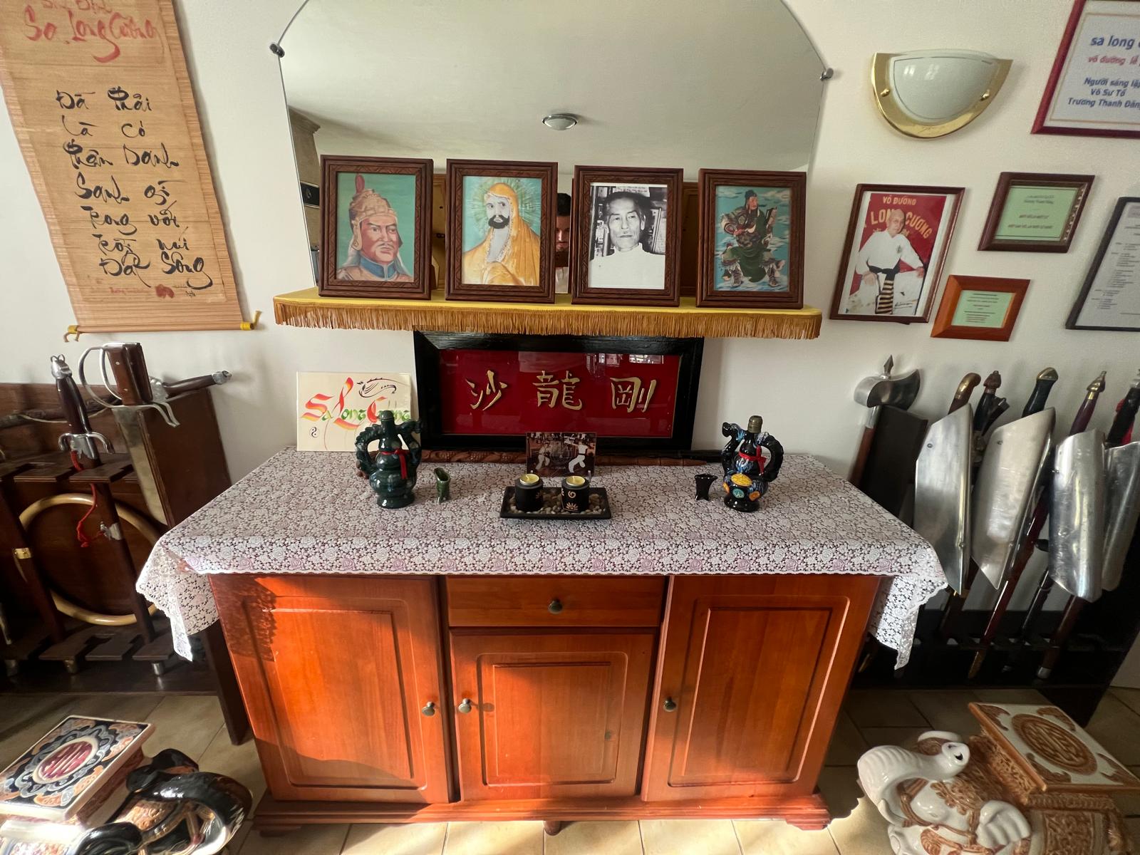 Bàn Thờ – L&rsquo;Autel