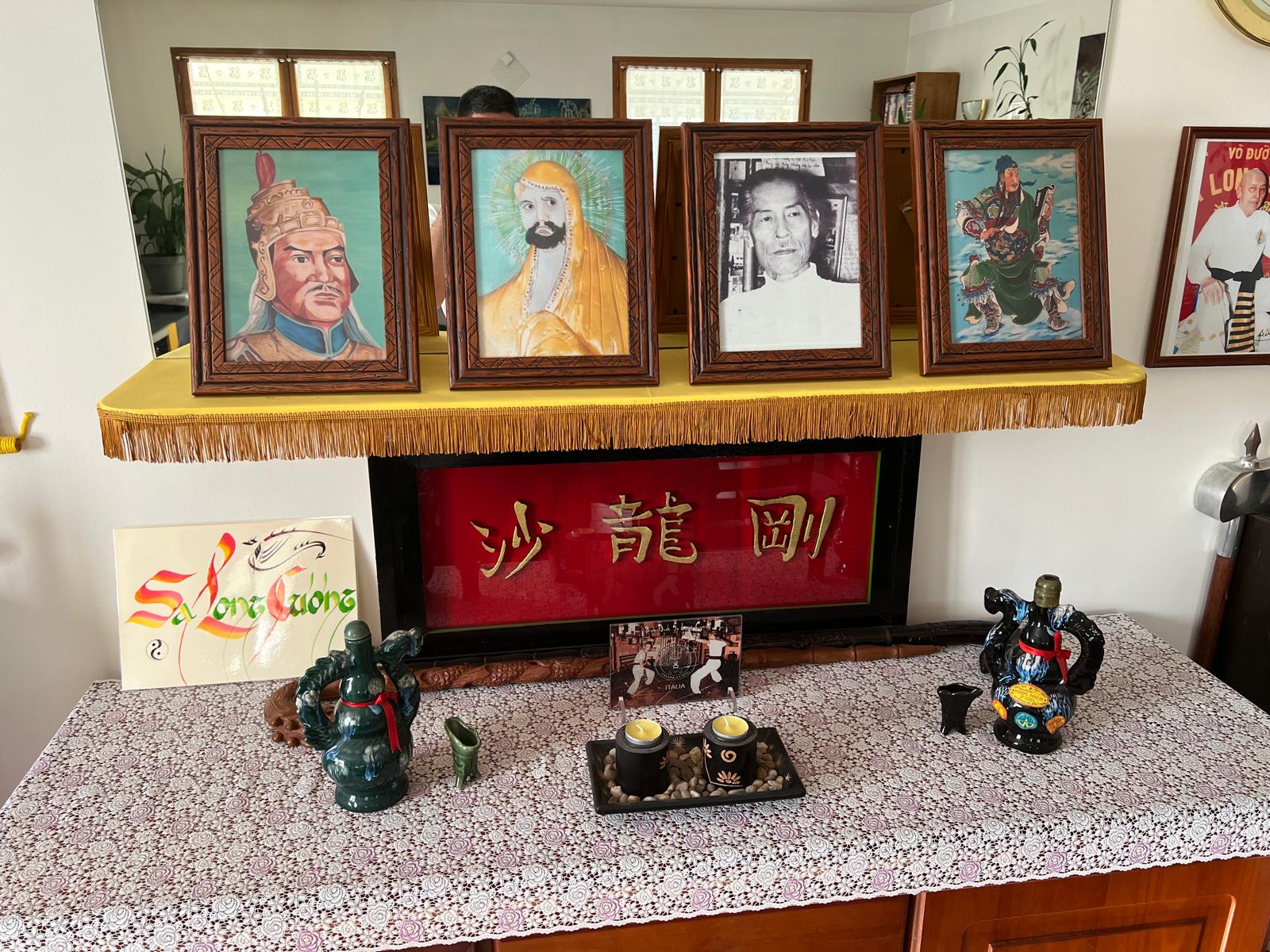 Bàn Thờ – L&rsquo;Autel