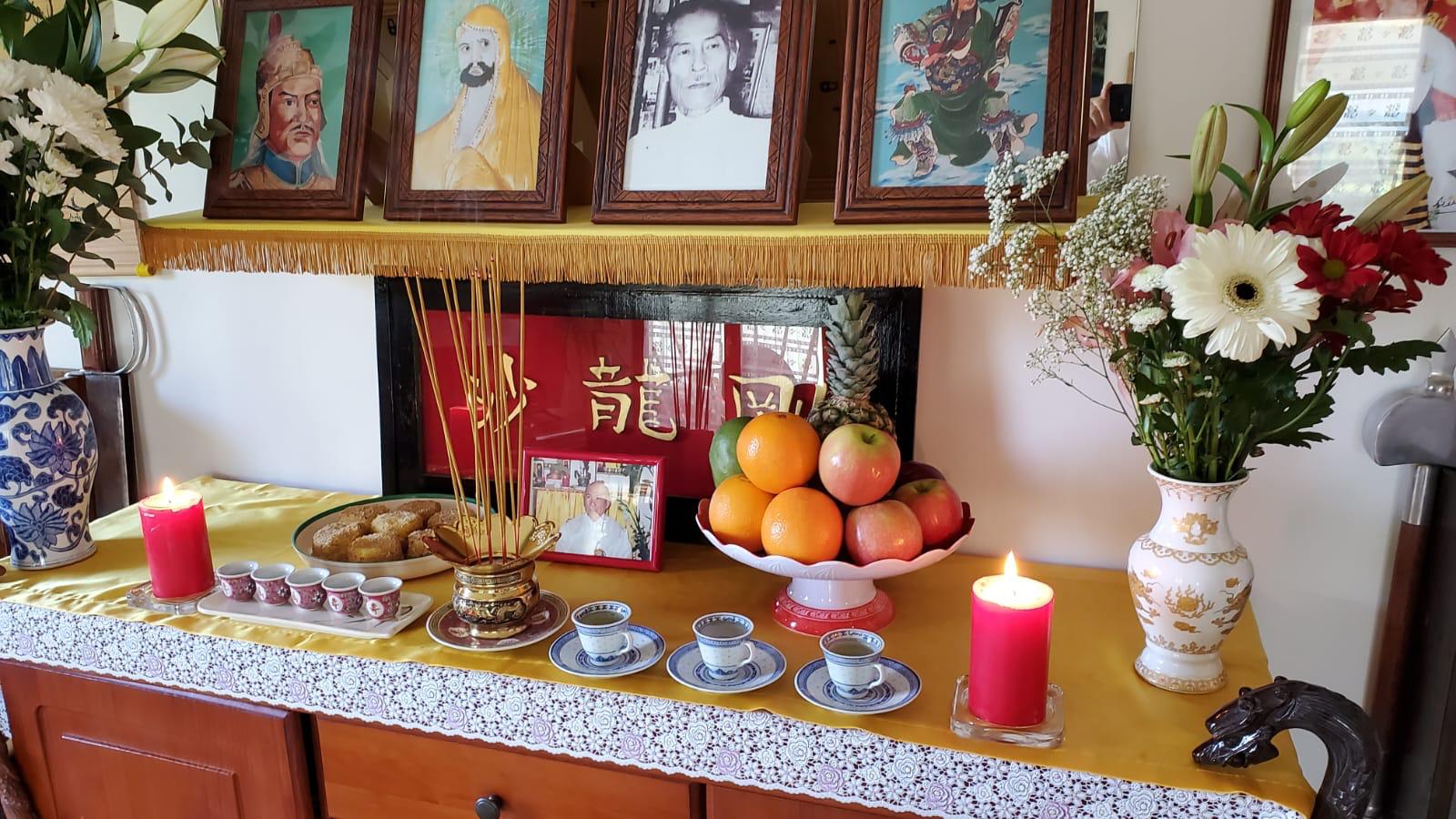 Bàn Thờ – L&rsquo;Autel