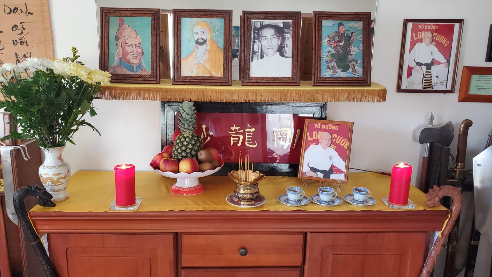 Bàn Thờ – L&rsquo;Autel